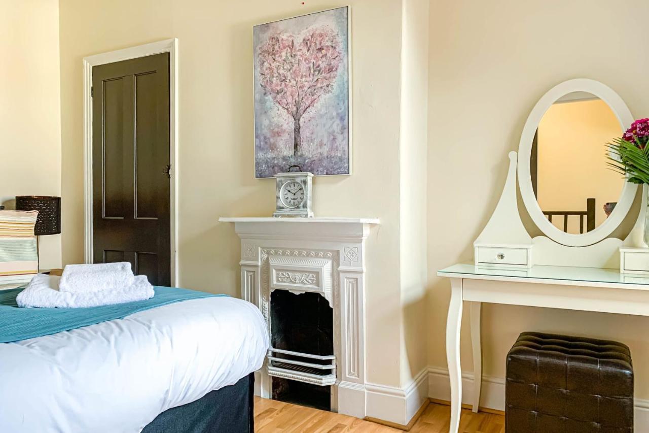 The Groves - Quaint Victorian Home - Free Parking ยอร์ค ภายนอก รูปภาพ