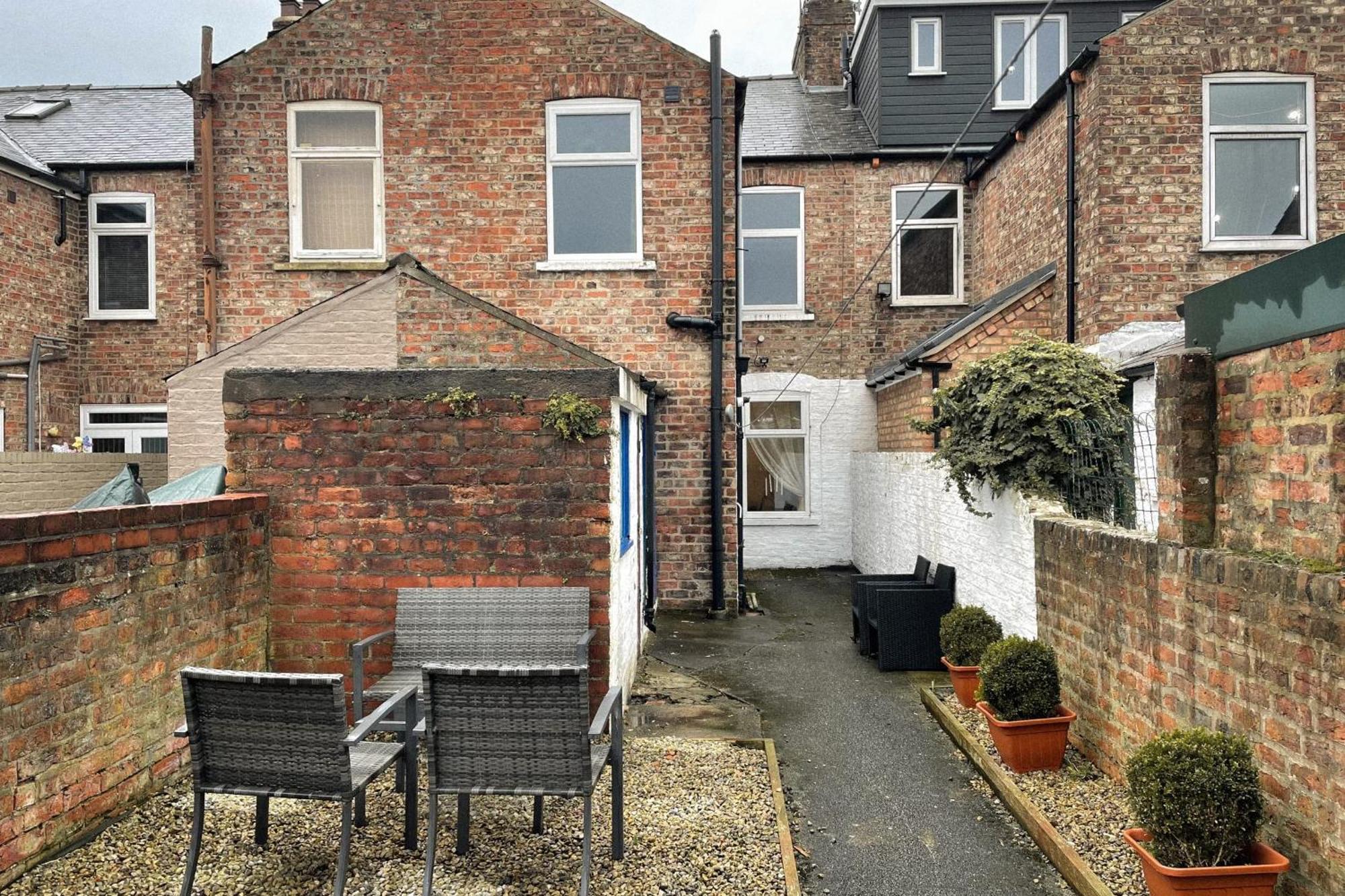 The Groves - Quaint Victorian Home - Free Parking ยอร์ค ภายนอก รูปภาพ